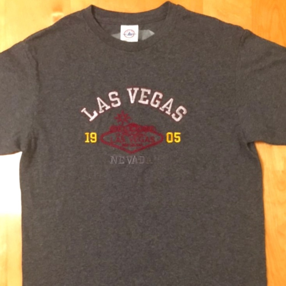 NWOT Embroidered Las Vegas T shirt